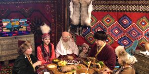 Foto zeigt Nomaden in Jurte in Kasachstan