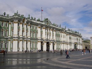 Petersburg: Schlossplatz und Eremitage