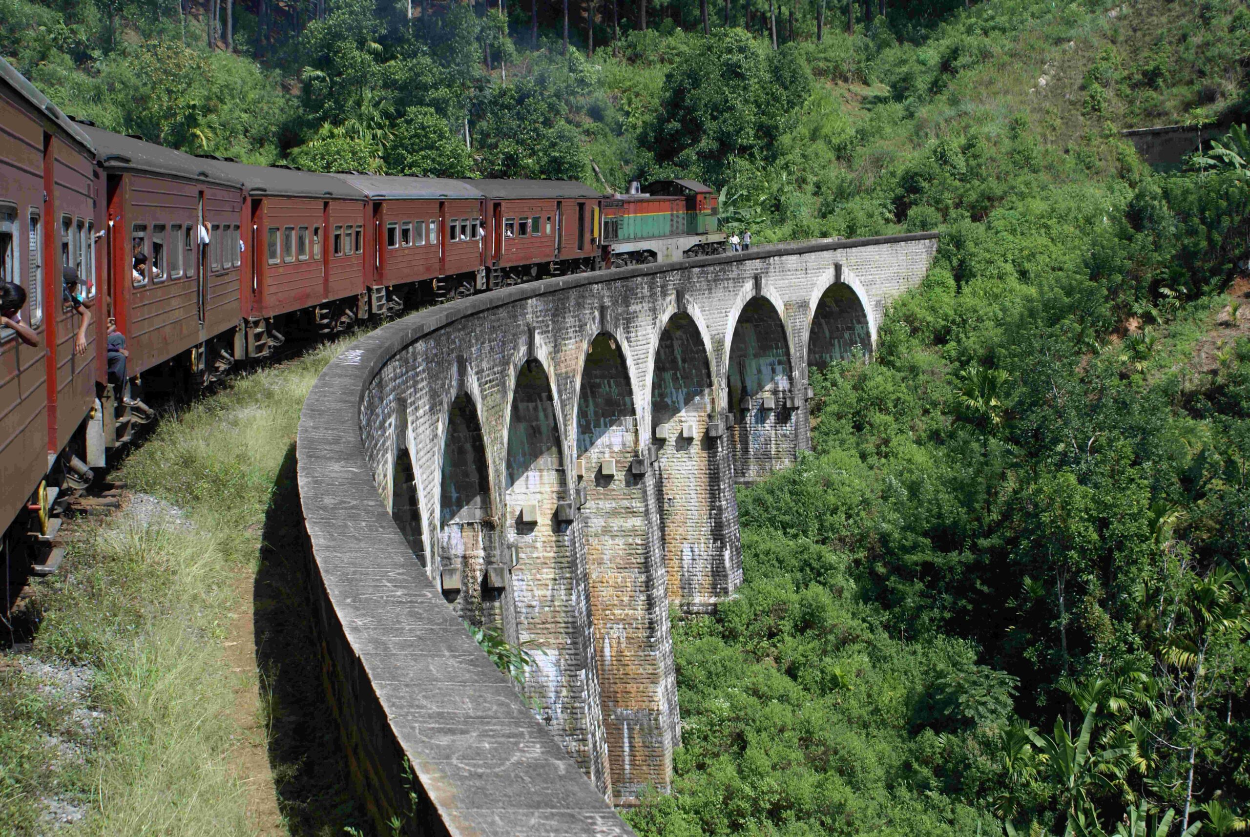 Sri Lanka Zugreise: Exklusive Inselrundreise auf Schienen | 14 Tage